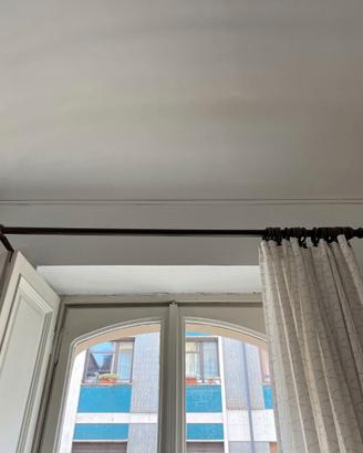 Bastoni per tende (legno e metallo) +tenda inclusa