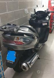 Suzuki Burgman 400 - 2008