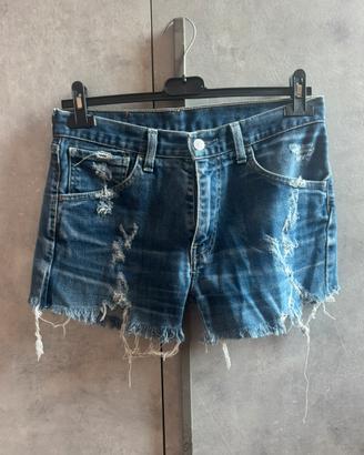 Pantaloncini levis
