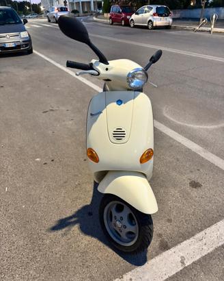 Piaggio Vespa 50 - ET 2