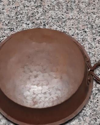 Pentola in rame vintage