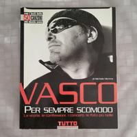 Vasco Rossi libro e testi canzoni