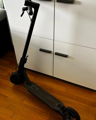 Monopattino elettrico xiaomi