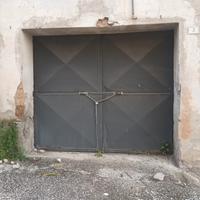 Locale commerciale o garage
