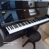 Pianoforte verticale Young Chang come nuovo