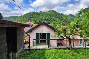 CASA INDIPENDENTE A MONTOGGIO