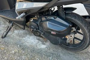 Scooter Lem 125