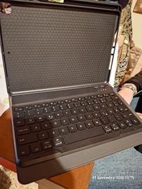 tastiera wireless nera con custodia per tablet