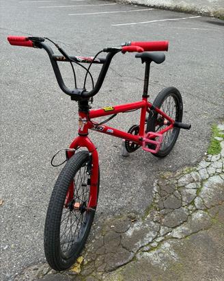 Bici bmx declhaton