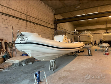 Gommone Mariner 8,30 mercury 300cv