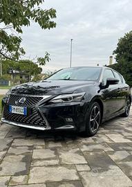 LEXUS CT200h