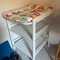 Fasciatoio in legno in perfette condizioni