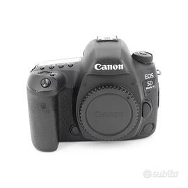 Canon EOS 5D Mark IV