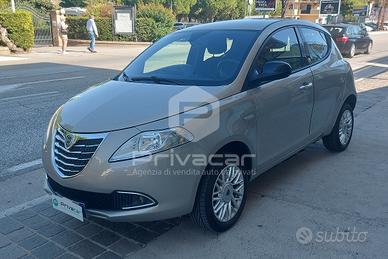 LANCIA Ypsilon 0.9 TwinAir 85 CV 5 porte Metano Ec