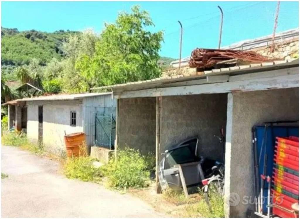 Immobile in asta di 11800 m² a Pietrabruna - Altro