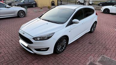 Ford Focus 1.5 TDCi 120 CV Start&Stop ST Line