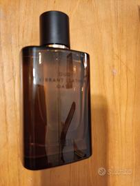 Zara Vibrant Leather Oud Oasis 