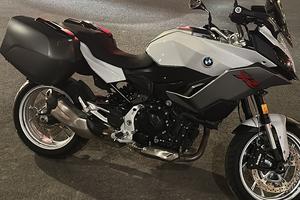 BMW F900 XR