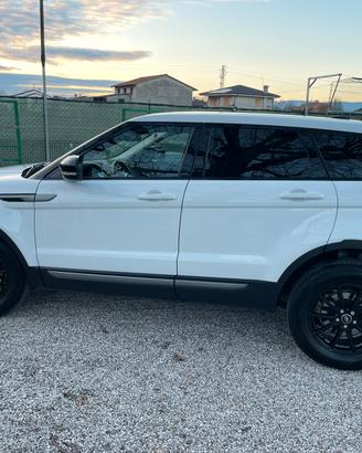 Range Rover Evoque 2.2 TD4 150CV Pure – 2013