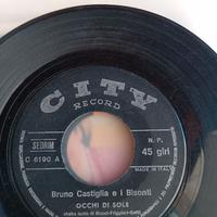Dischi  45 giri genere anni 70