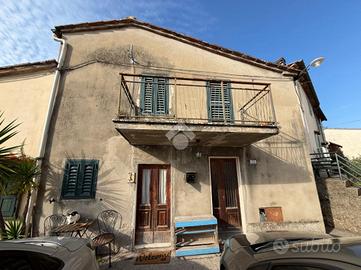 RUSTICO A PISTOIA
