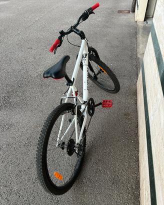 Mtb B twin taglia 24