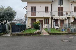 Immobile in asta di 123 m² con 3 locali e box auto
