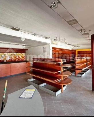 Arredamento negozio