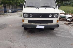 Furgone Volkwagen vetrinato turbo diesel