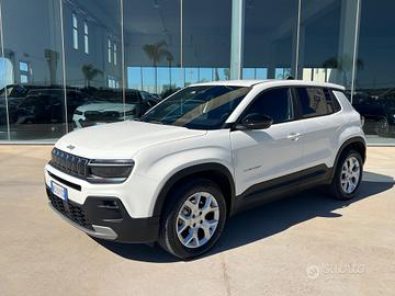 Jeep Avenger 1.2 110CV turbo e-hybrid mhev Altitud