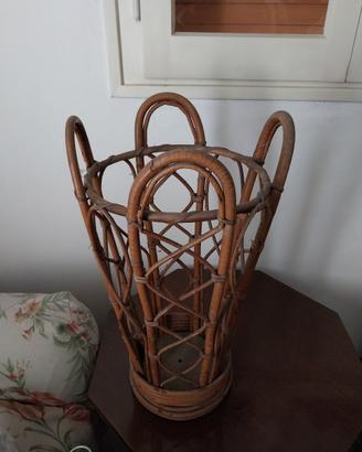 porta ombrello vintage in vimini