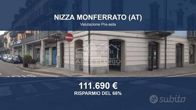Immobile in asta di 660 m² a Nizza Monferrato