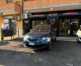 Lancia Ypsilon 1.0 FireFly 5 porte S&S Hybrid Gold