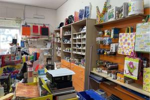 Attività / Licenza di 85 m² con 1 locale a Mondrag