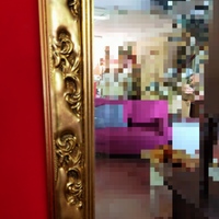 Specchiera dorata lunga