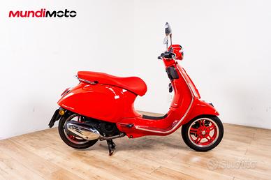 VESPA PRIMAVERA 125 RED - 2024