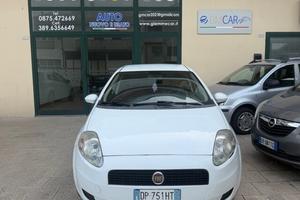Fiat Grande Punto 1.3 MJT 75 CV 5 porte Dynamic 06