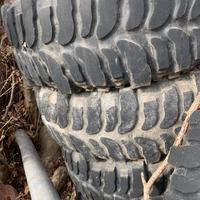 Gomme fango 265 70 r16