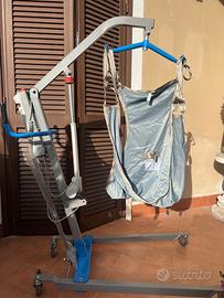 Sollevatore elettrico per anziani