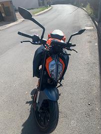 KTM Duke 390 2023