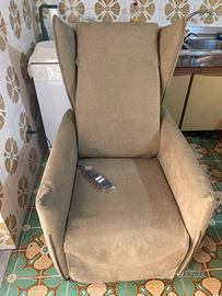 Poltrona elettrica con telcomando