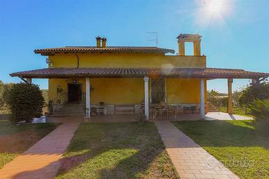 Appartamento di 140 m² con 4 locali a Lanuvio