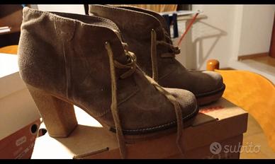 scarponcino con tacco