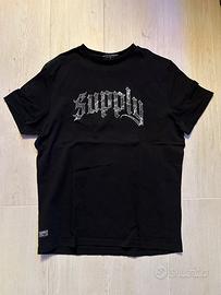 Maglietta Supply Nera