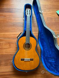 Chitarra classica Yamaha g240