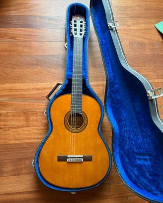 Chitarra classica Yamaha g240
