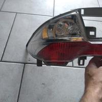 Faro posteriore Burgman 400 2006/2007