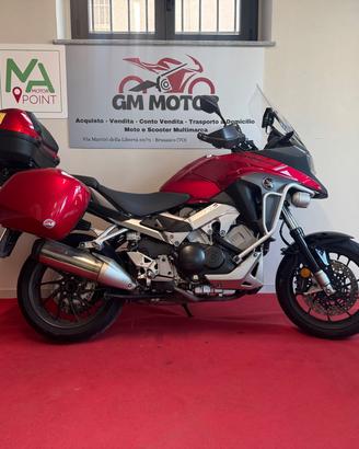 Honda VFR 800 crossrunner TRAVEL EDITION