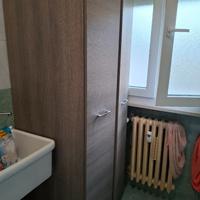 Mobile porta asciugatrice e lavatrice