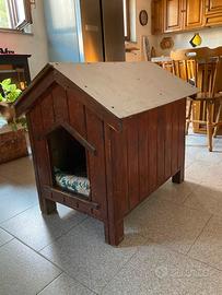 Cuccia per Cani in Legno